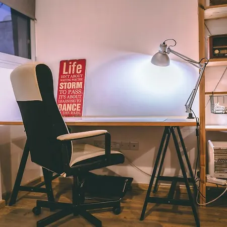 Cozy Flat Center Апартаменты Никосия